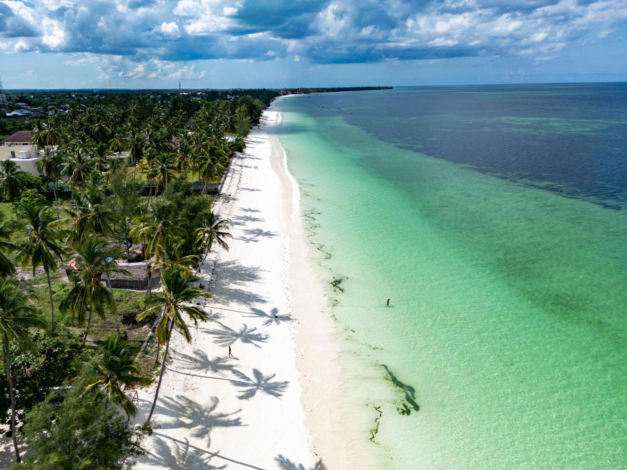 Manolo Beach Resort Uroa Exteriér fotografie