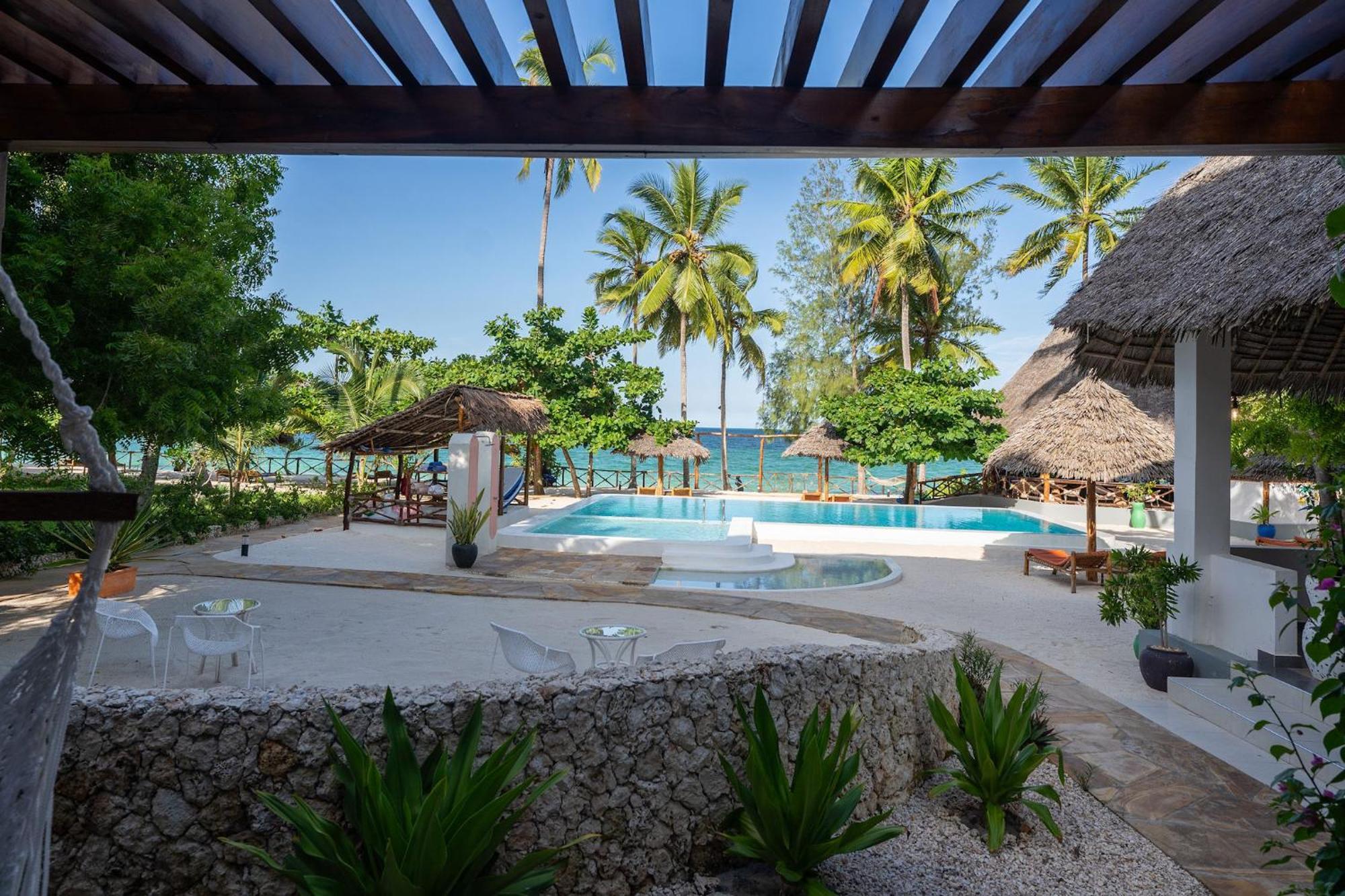 Manolo Beach Resort Uroa Pokoj fotografie
