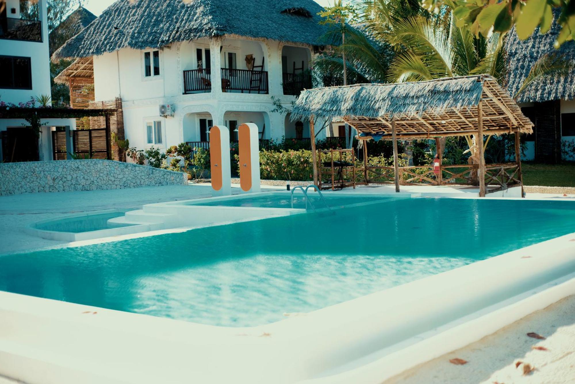 Manolo Beach Resort Uroa Exteriér fotografie