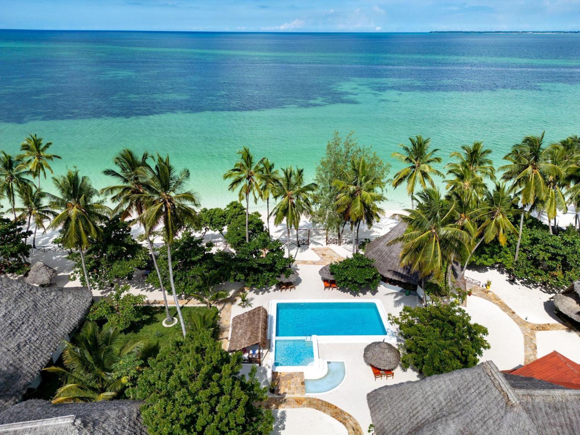 Manolo Beach Resort Uroa Exteriér fotografie