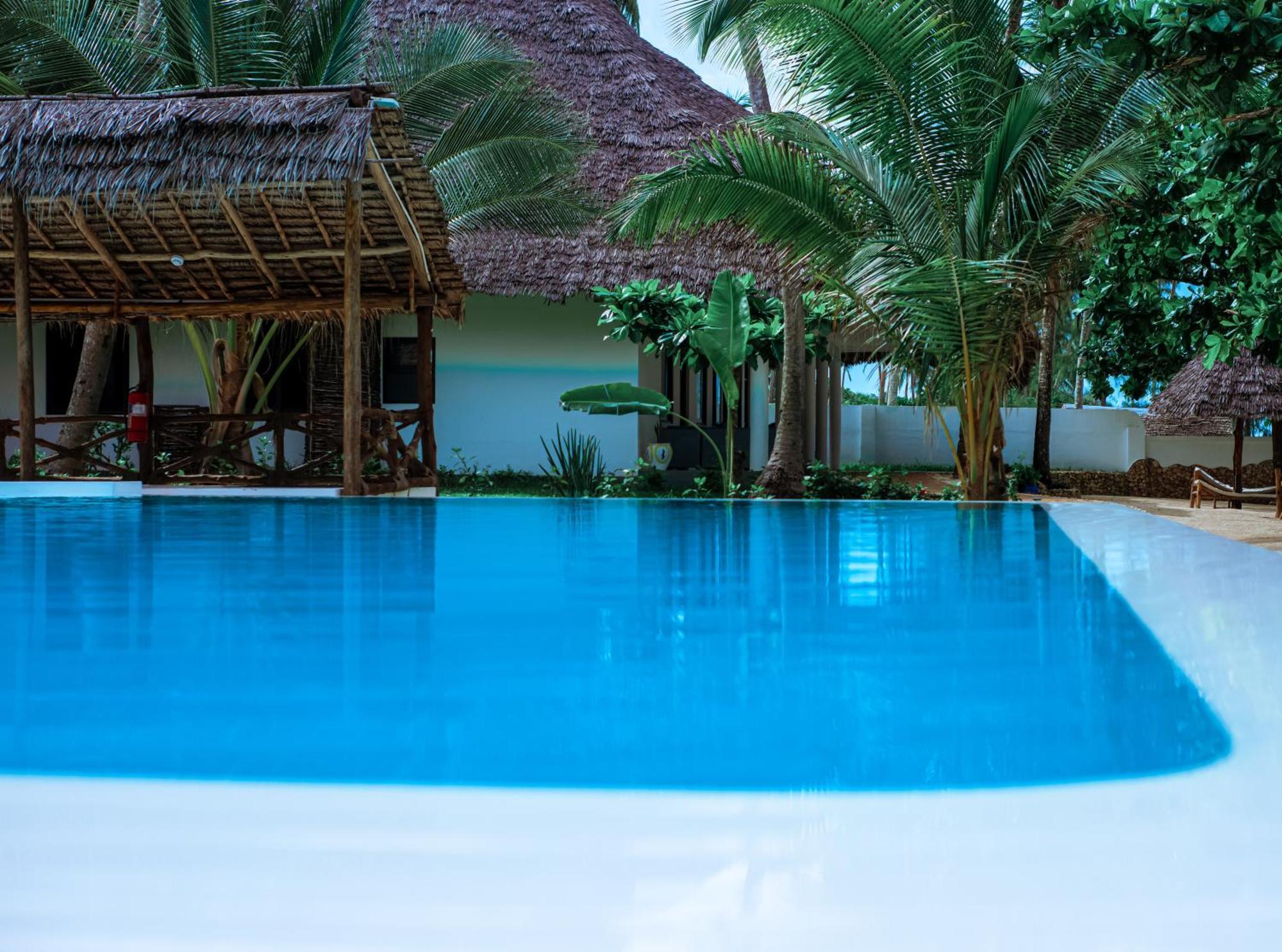 Manolo Beach Resort Uroa Exteriér fotografie